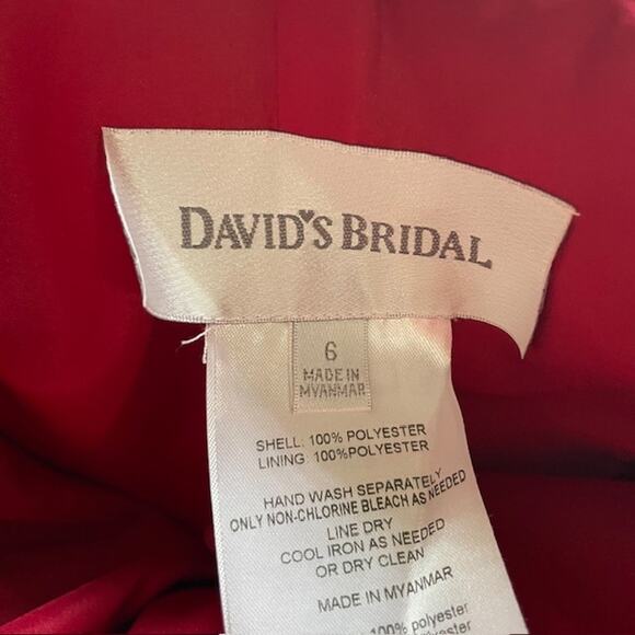 David's Bridal Red Satin Strapless Glamorous Size 6 Wedding Bridesmaid Prom Gala - Picture 5 of 11